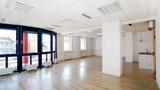 Kiadó budai 310 m2 Iroda - Tölgyfa Irodaház