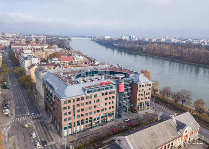 Óbuda Gate Irodaház