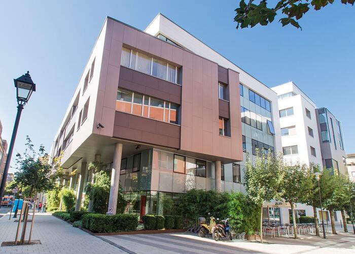 Residence I-II