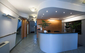 Kiadó budai 41 m2 Iroda - ATLASZ Office Irodaház - Budaörs
