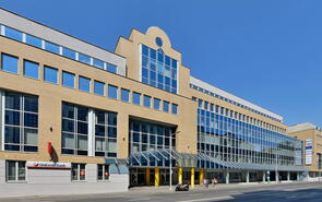 Kiadó budai 74 m2 Iroda - Buda Square Irodaház