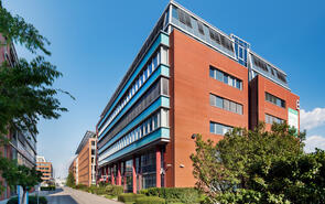 Kiadó budai 314 m2 Iroda - Infopark B épület