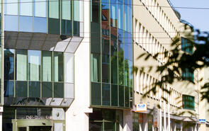 Kiadó budai 477 m2 Iroda - Dél-Buda Center