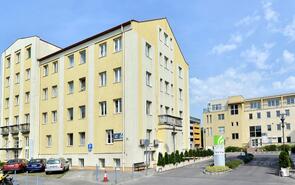 Kiadó budai 240 m2 Iroda - Bartók Udvar Irodaház