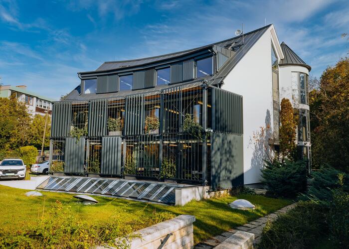 Csévi Flexi Offices