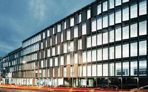 Kiadó budai 278 m2 Iroda - Krisztina Palace