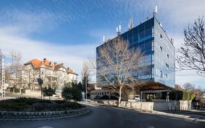 Kiadó budai 13 m2 Iroda - Panoráma Office