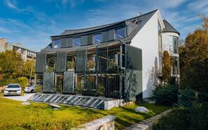 Kiadó budai 0 m2 Iroda - Csévi Flexi Offices